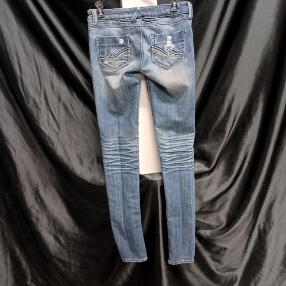 Distressed Blue Jeans for Women - Picture 14 of 17